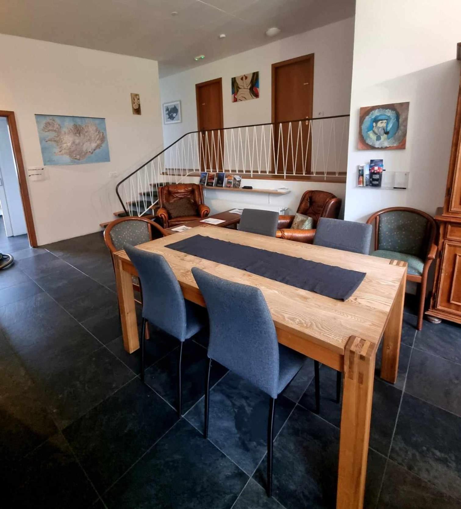Spoi Guesthouse ハヴォルスヴォルール エクステリア 写真